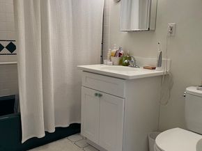 9 Oakview Ter, Boston MA 02130