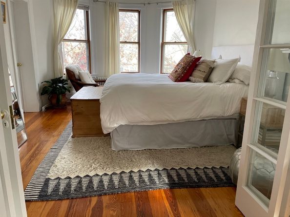 9 Oakview Ter, Boston MA 02130