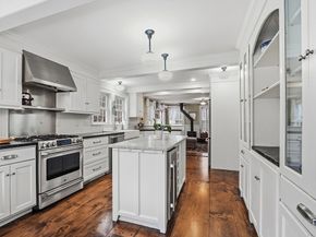100 Main St, Ashburnham MA 01430
