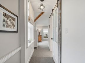 100 Main St, Ashburnham MA 01430