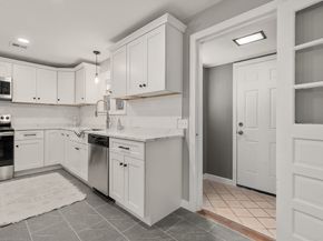 3 Mower St, Paxton MA 01612