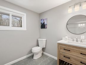 3 Mower St, Paxton MA 01612