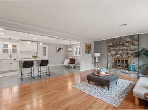 3 Mower St, Paxton MA 01612