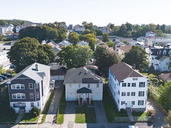 35 Houghton St, Worcester MA 01604