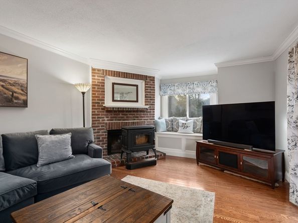 7 Gentry Ln 7, Uxbridge MA 01569