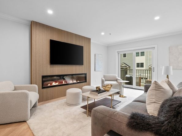 77 Waverley Avenue 77A, Watertown MA 02472