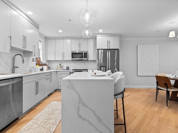 77 Waverley Avenue 77A, Watertown MA 02472