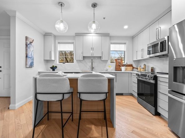 77 Waverley Avenue 77A, Watertown MA 02472