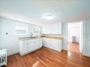 33 Seagrave Street, Uxbridge MA 01569