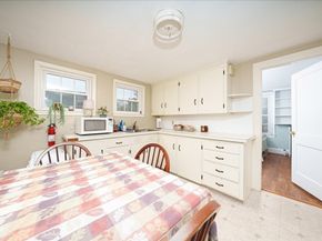 33 Seagrave Street, Uxbridge MA 01569