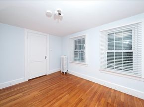 33 Seagrave Street, Uxbridge MA 01569