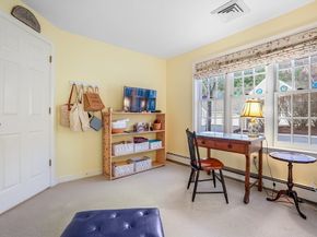 501 Lexington Street 11, Waltham MA 02452