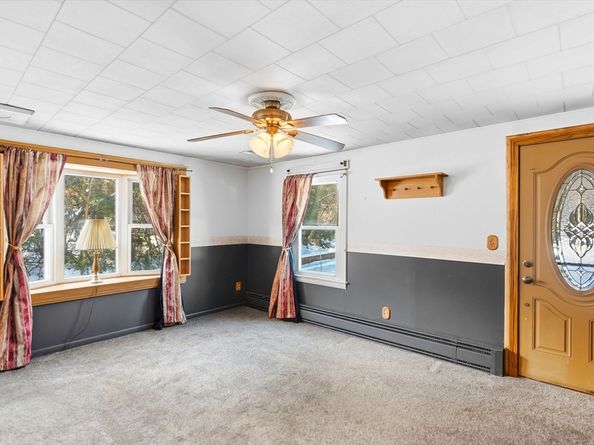 131 Depot Road, Templeton MA 01438