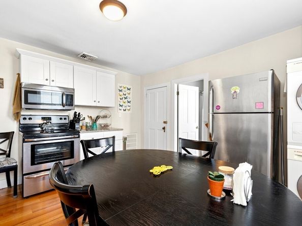 11 Fairbanks St 4, Harvard MA 01451