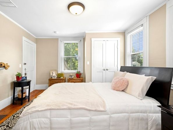 11 Fairbanks St 4, Harvard MA 01451