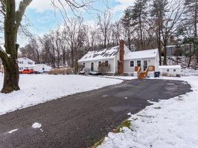 7 Baben Rd, Hudson MA 01749