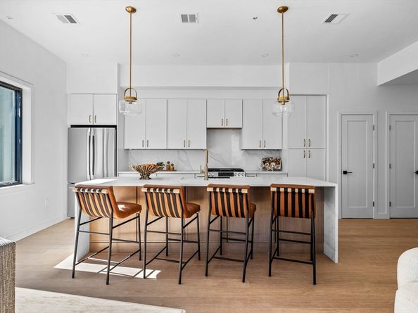 125 Addison Street 6, Boston MA 02128