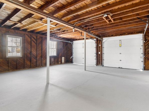 51 Fiske Hill Rd, Sturbridge MA 01566