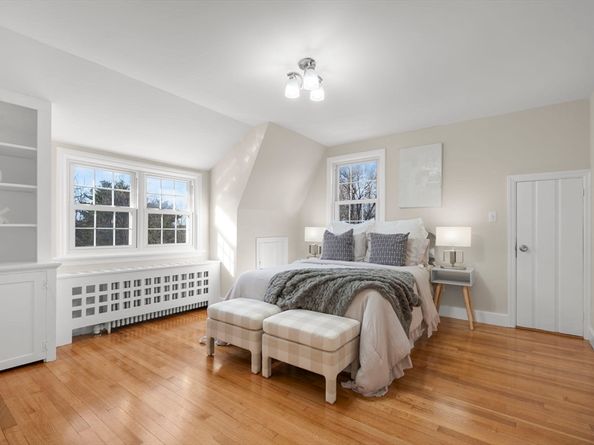 51 Fiske Hill Rd, Sturbridge MA 01566