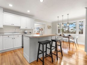 51 Fiske Hill Rd, Sturbridge MA 01566