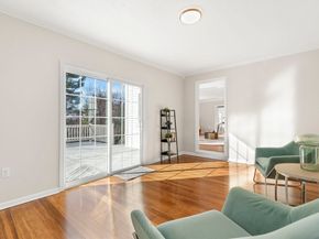 51 Fiske Hill Rd, Sturbridge MA 01566