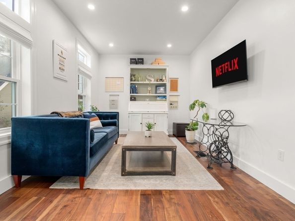 60 Claybrook Road, Dover MA 02030