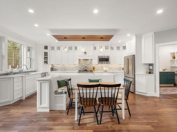 60 Claybrook Road, Dover MA 02030