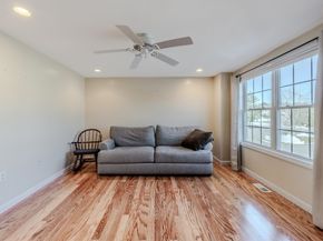 41 Boston Rd 351, Billerica MA 01862