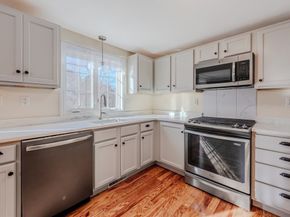 41 Boston Rd 351, Billerica MA 01862