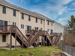 41 Boston Rd 351, Billerica MA 01862