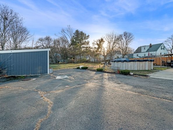 106 Lynnfield Street, Peabody MA 01960