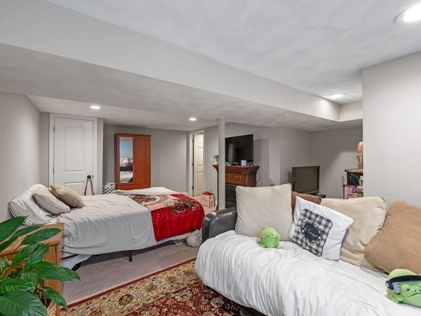 106 Lynnfield Street, Peabody MA 01960