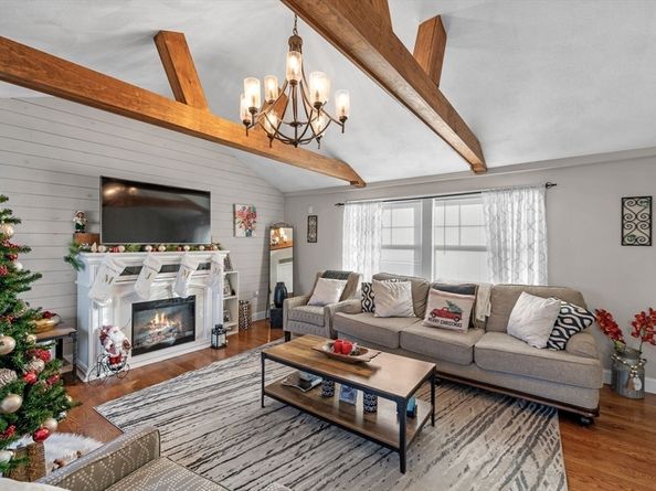 106 Lynnfield Street, Peabody MA 01960