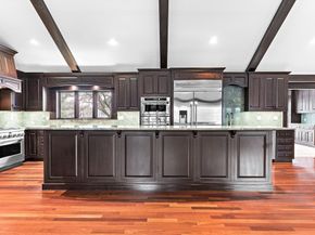 10 Viking Rd, Winchester MA 01890