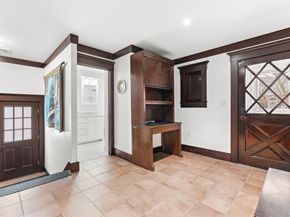 10 Viking Rd, Winchester MA 01890