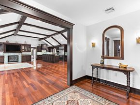 10 Viking Rd, Winchester MA 01890