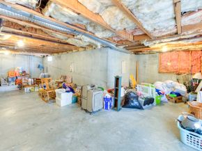 65 Brookdale Cir 65, Shrewsbury MA 01545