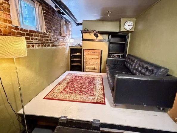 5 Spofford Rd 17, Boston MA 02134