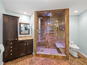 48 Pointe Rok Drive 48, Worcester MA 01604