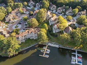 48 Pointe Rok Drive 48, Worcester MA 01604