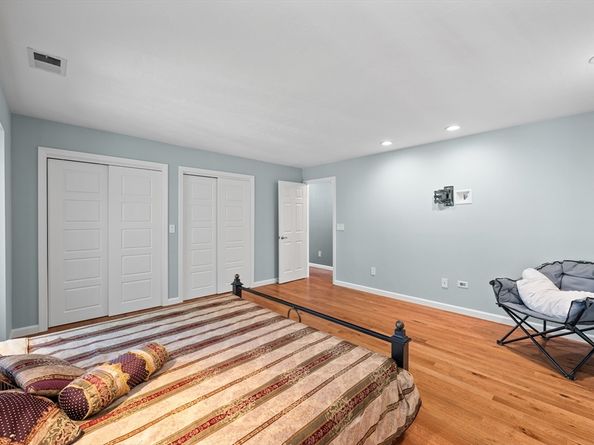 48 Pointe Rok Drive 48, Worcester MA 01604