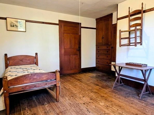 78 Shaker Rd, Harvard MA 01451