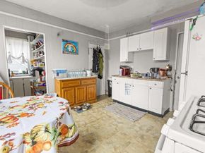 12 Washington St, Fitchburg MA 01420