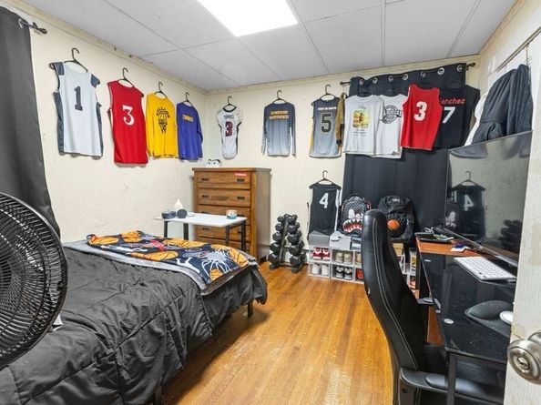 12 Washington St, Fitchburg MA 01420