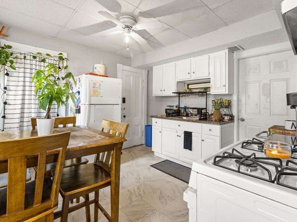 12 Washington St, Fitchburg MA 01420