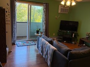 129 Quaker Highway 17A, Uxbridge MA 01569