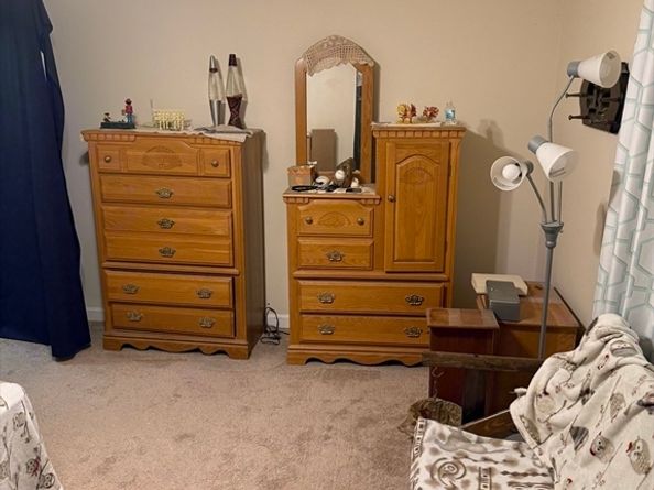 129 Quaker Highway 17A, Uxbridge MA 01569