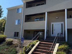 129 Quaker Highway 17A, Uxbridge MA 01569