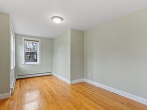 40 Essex St 2, Salem MA 01970