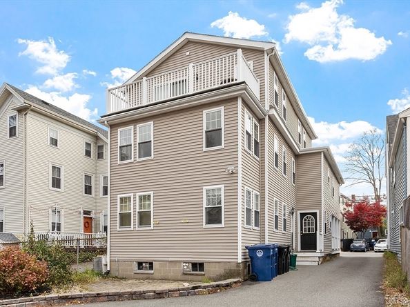 40 Essex St 2, Salem MA 01970